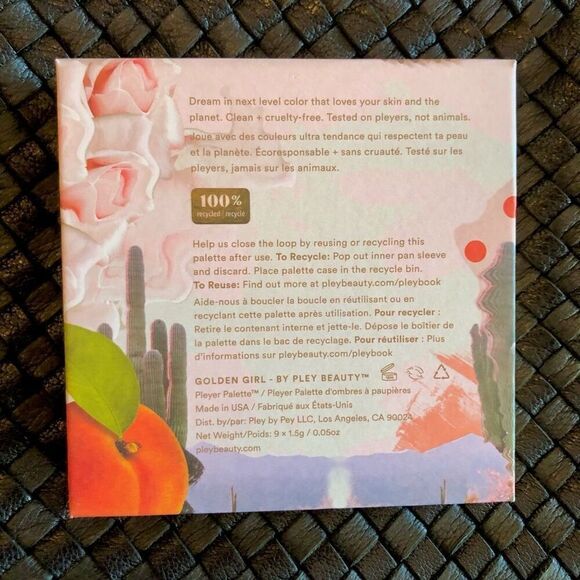 PLEY BEAUTY (by Urban Outfitters). NWT - Eyeshadow Palette in GOLDEN GIRL - Picture 8 of 13